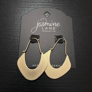 Jasmine Lane Gold Teardrop Statement Earrings NWT | Hypoallergenic